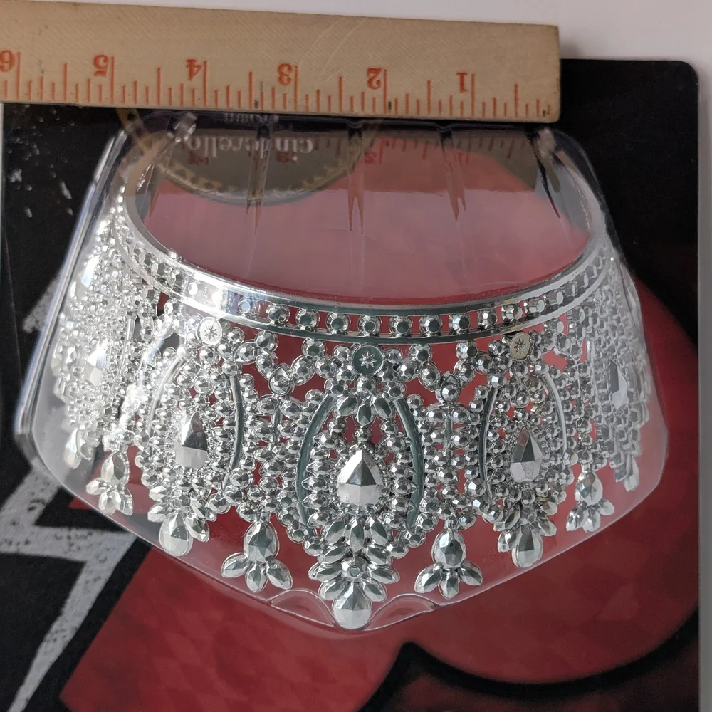 Silver‎ Tiara